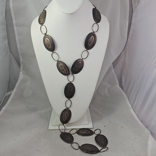 Heavy oval link concho belt