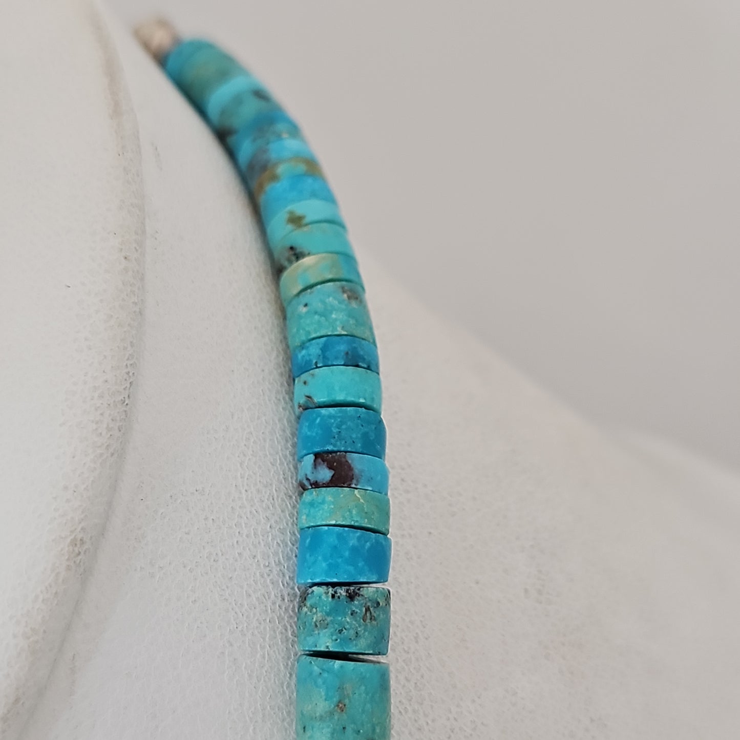 Turquoise disk necklace