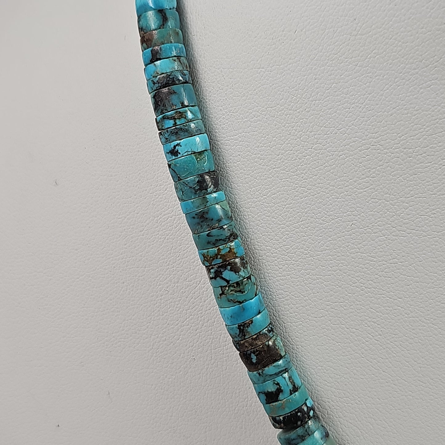 Santo Domingo heishi necklace