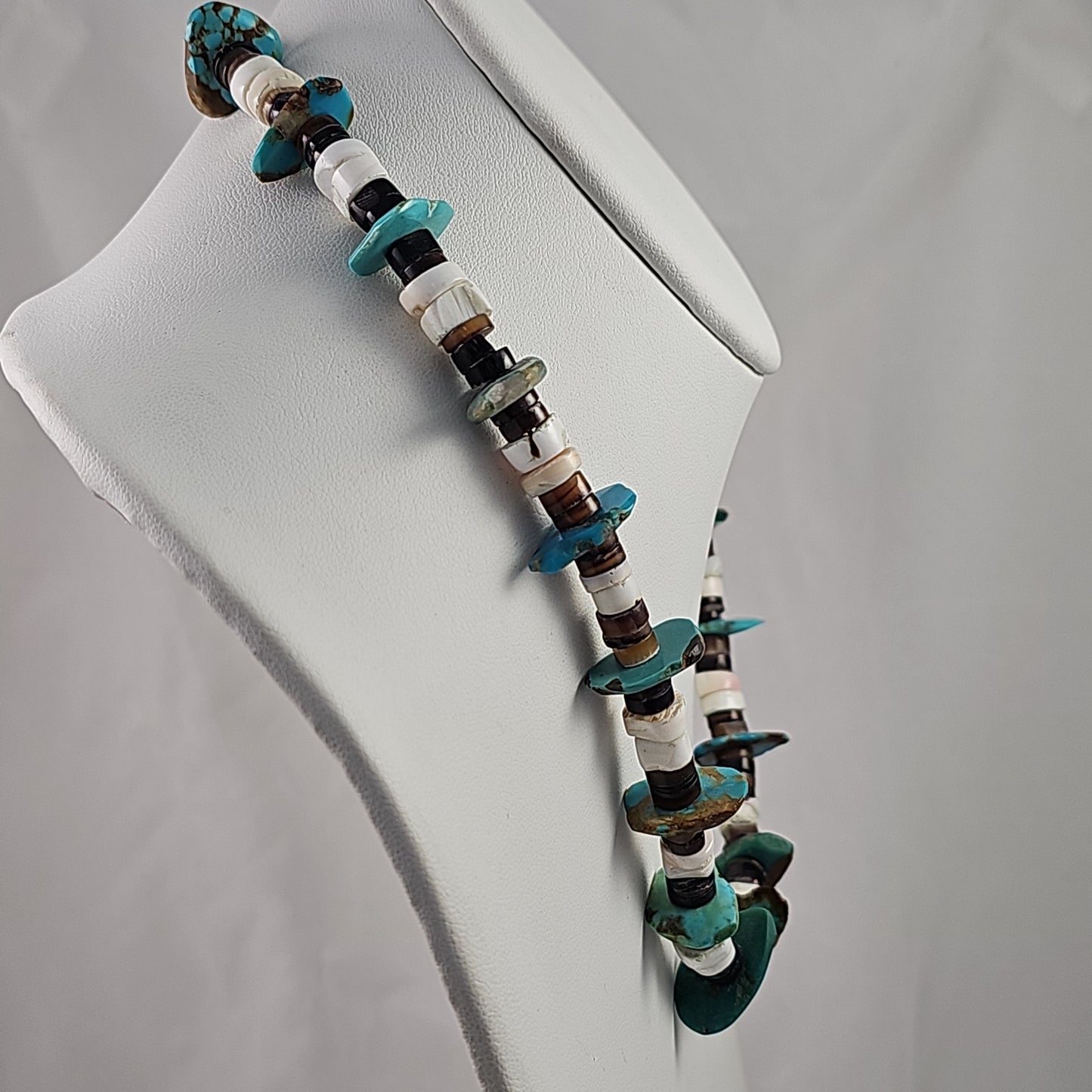 Vintage turquoise necklace