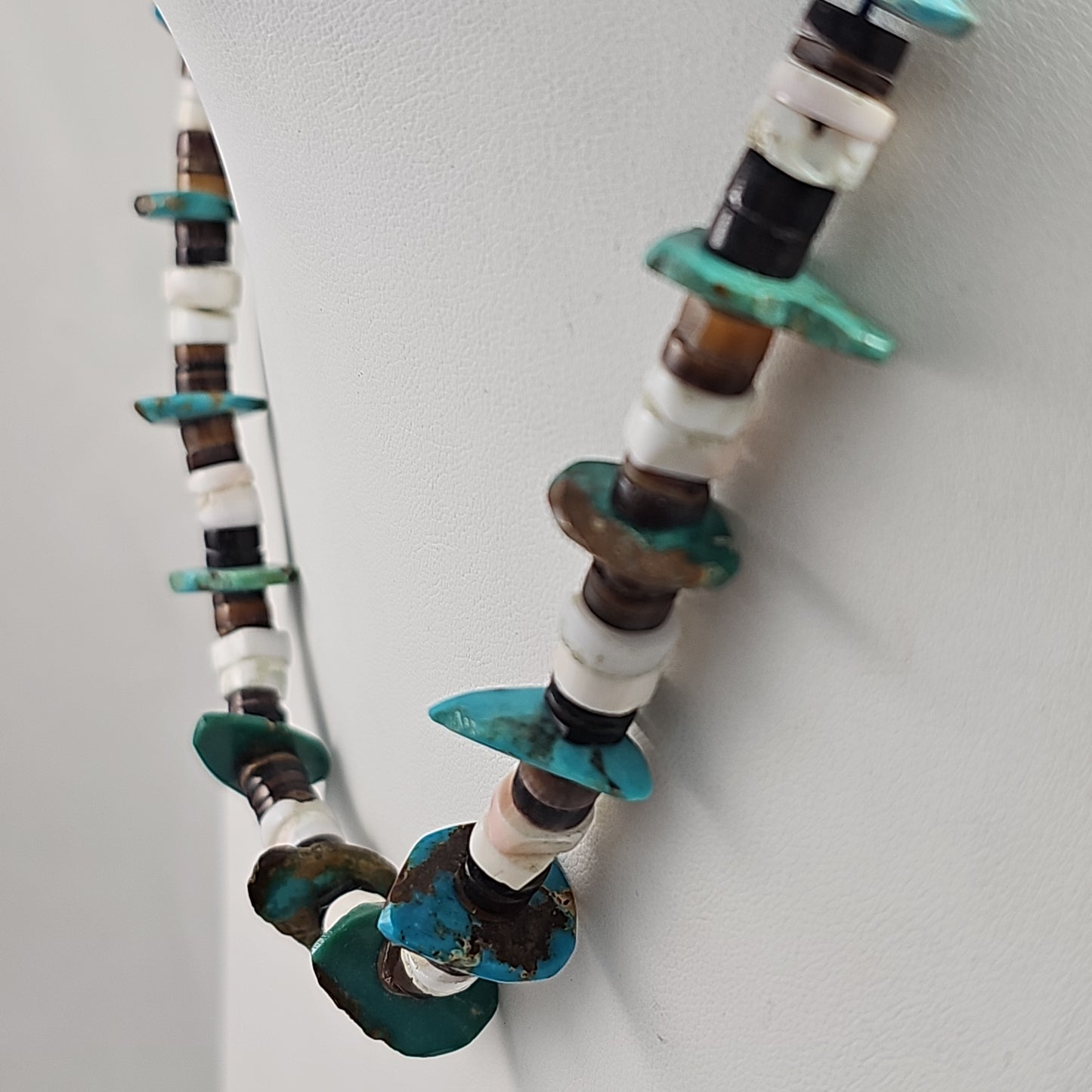Vintage turquoise necklace