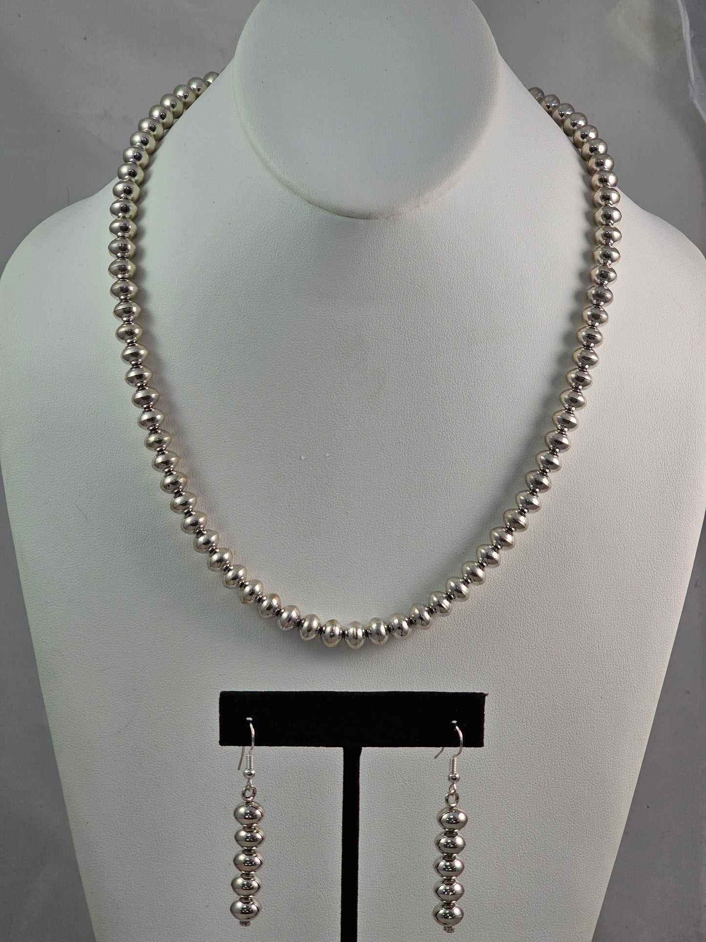 Navajo Pearl necklace