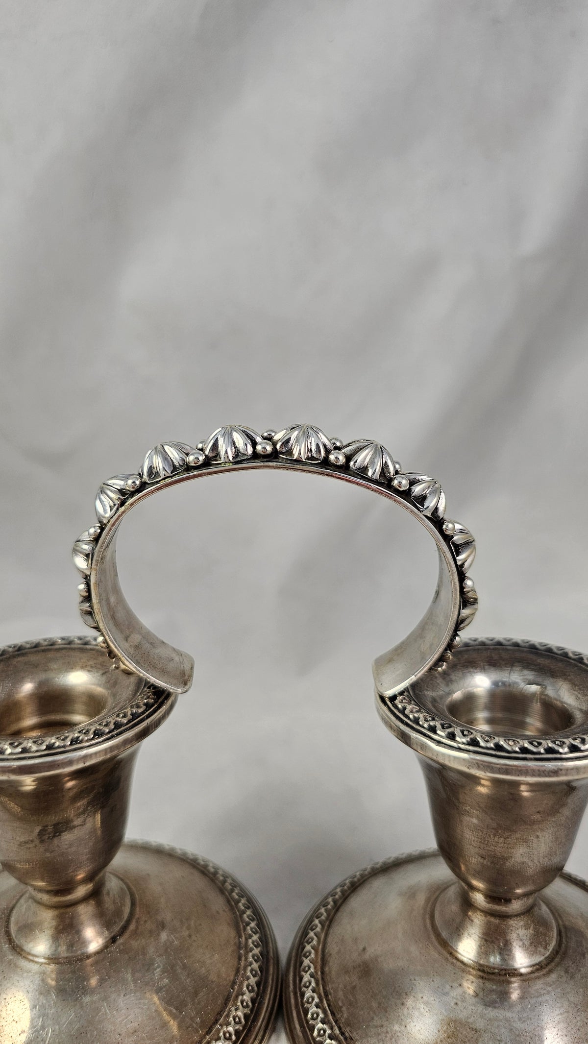 Happy Piaso button cuff