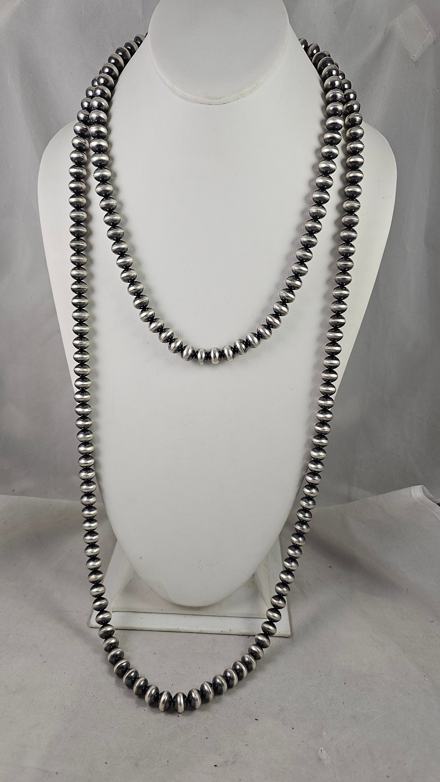NAVAJO PEARLS 60" 10mm