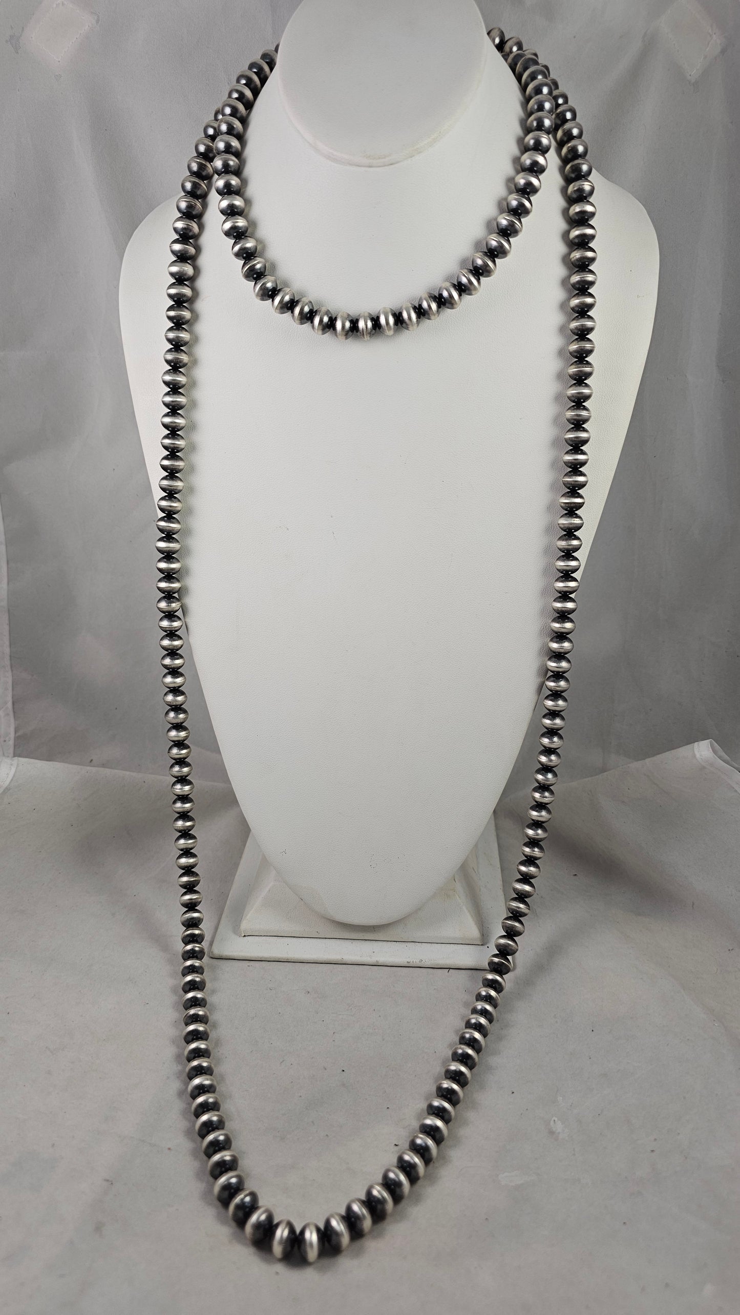 NAVAJO PEARLS 60" 10mm