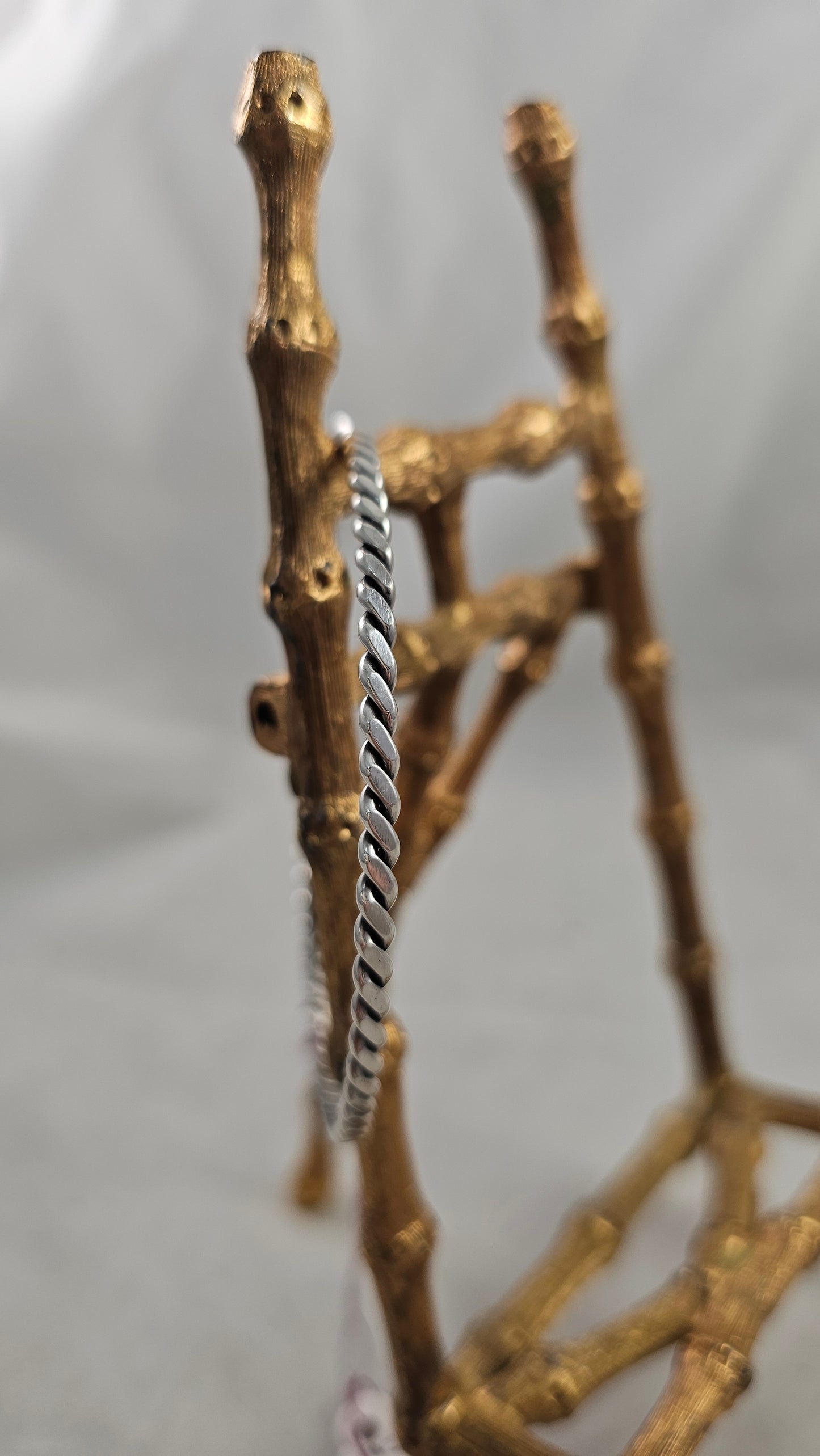 Twist bangle bracelet