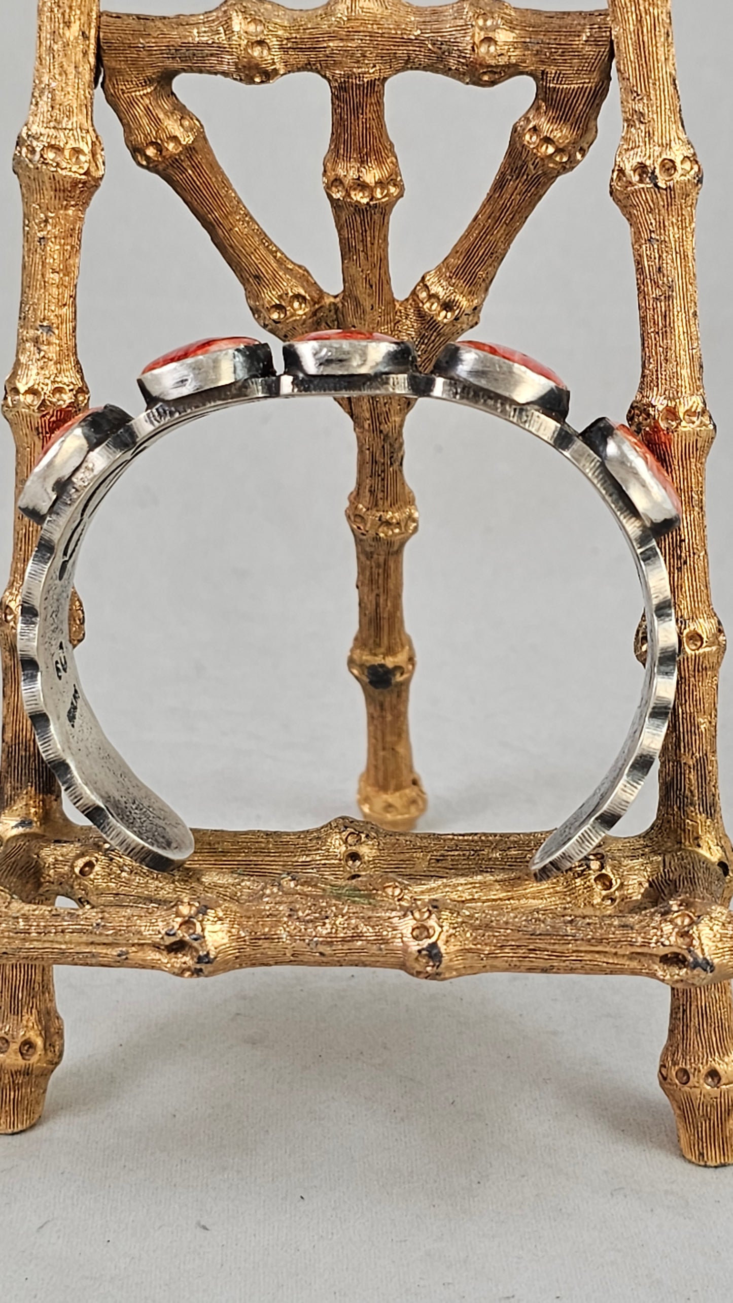 Heavy spiney oyster row cuff