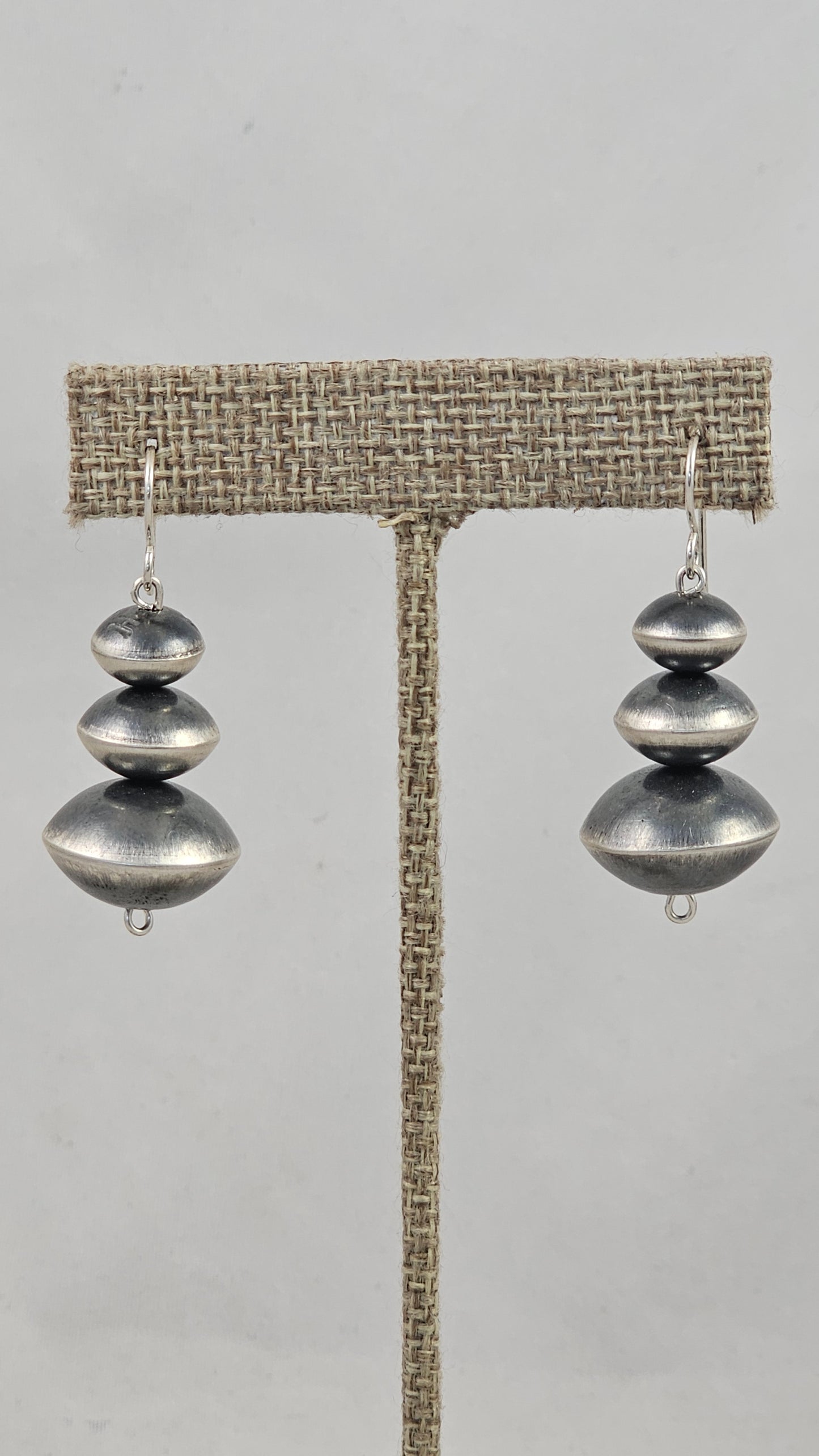Navajo saucer pearl earrings