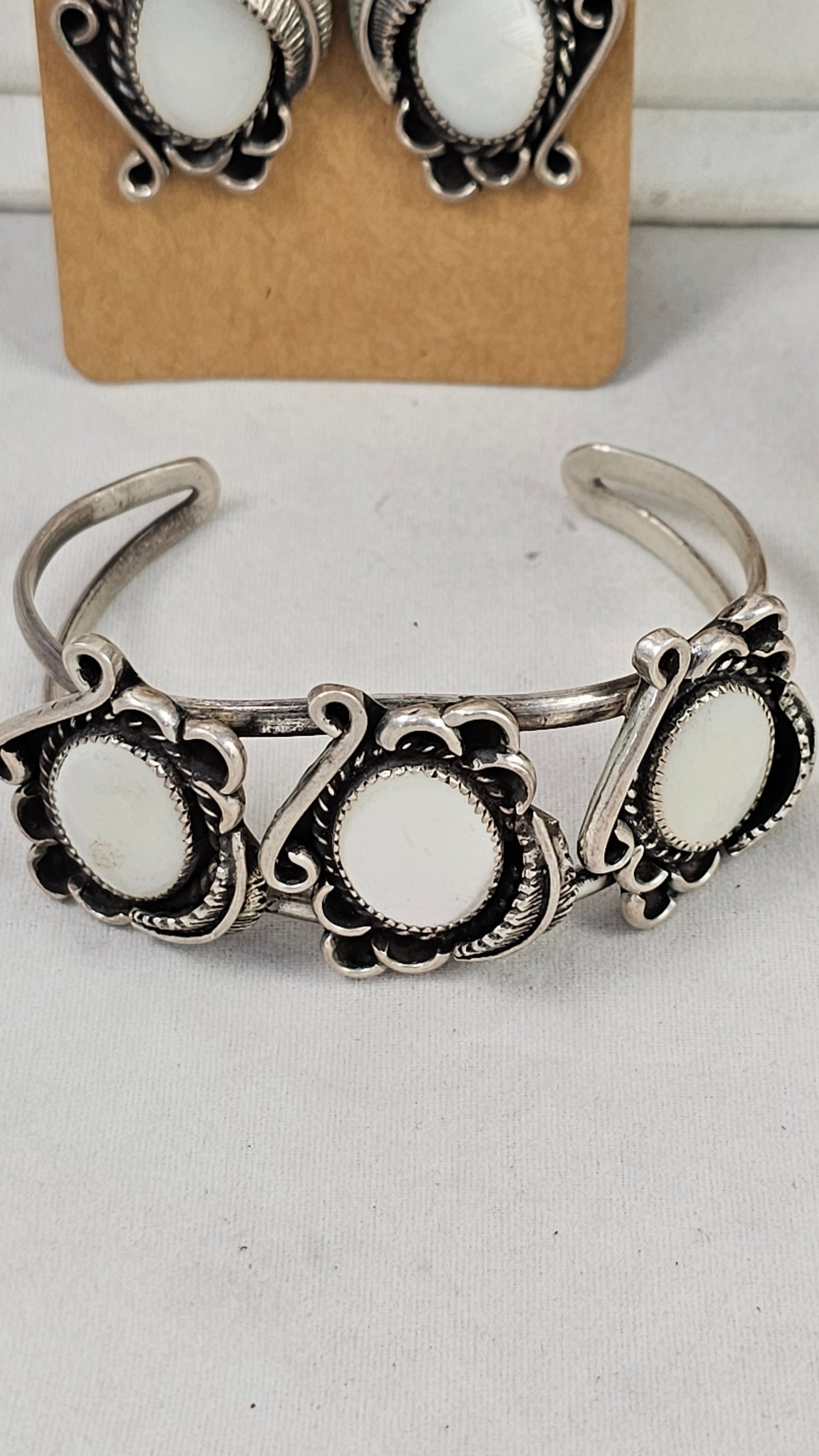 Mother of pearl 4 piece set