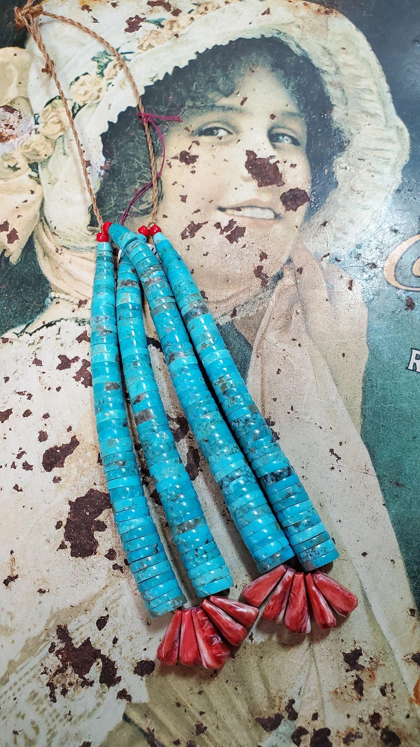 Santo Domingo Jacla made by Lupe Lovato - Albuquerque Pawn Shop