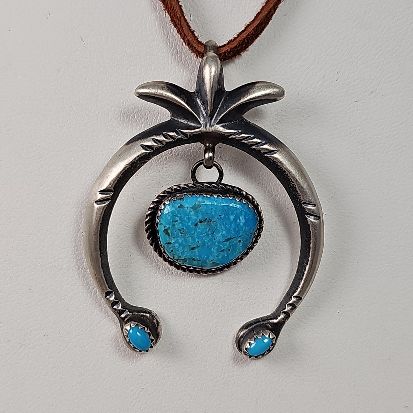 Turquoise naja pendant