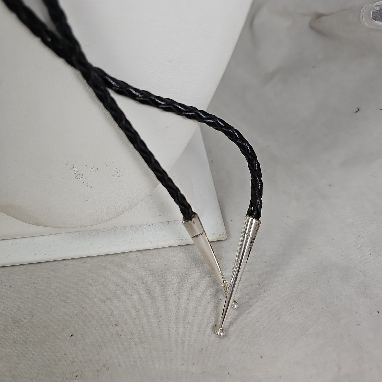 Bolo tie