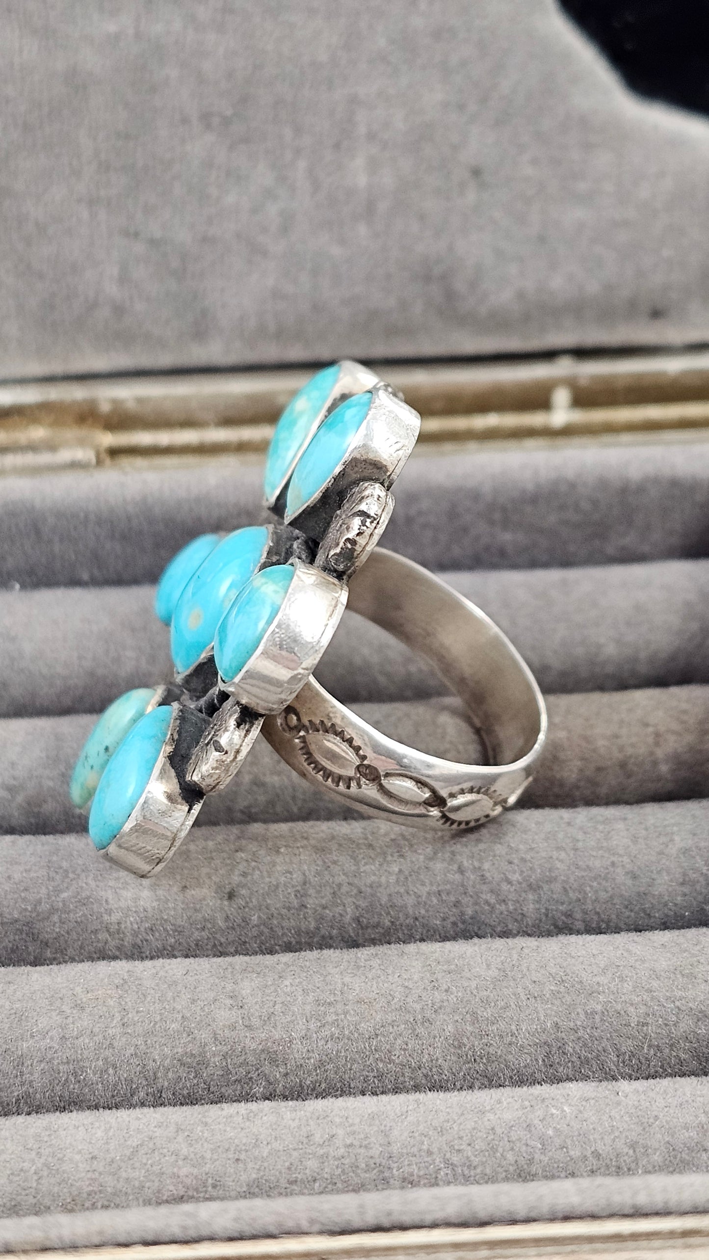 Turquoise flower cluster ring