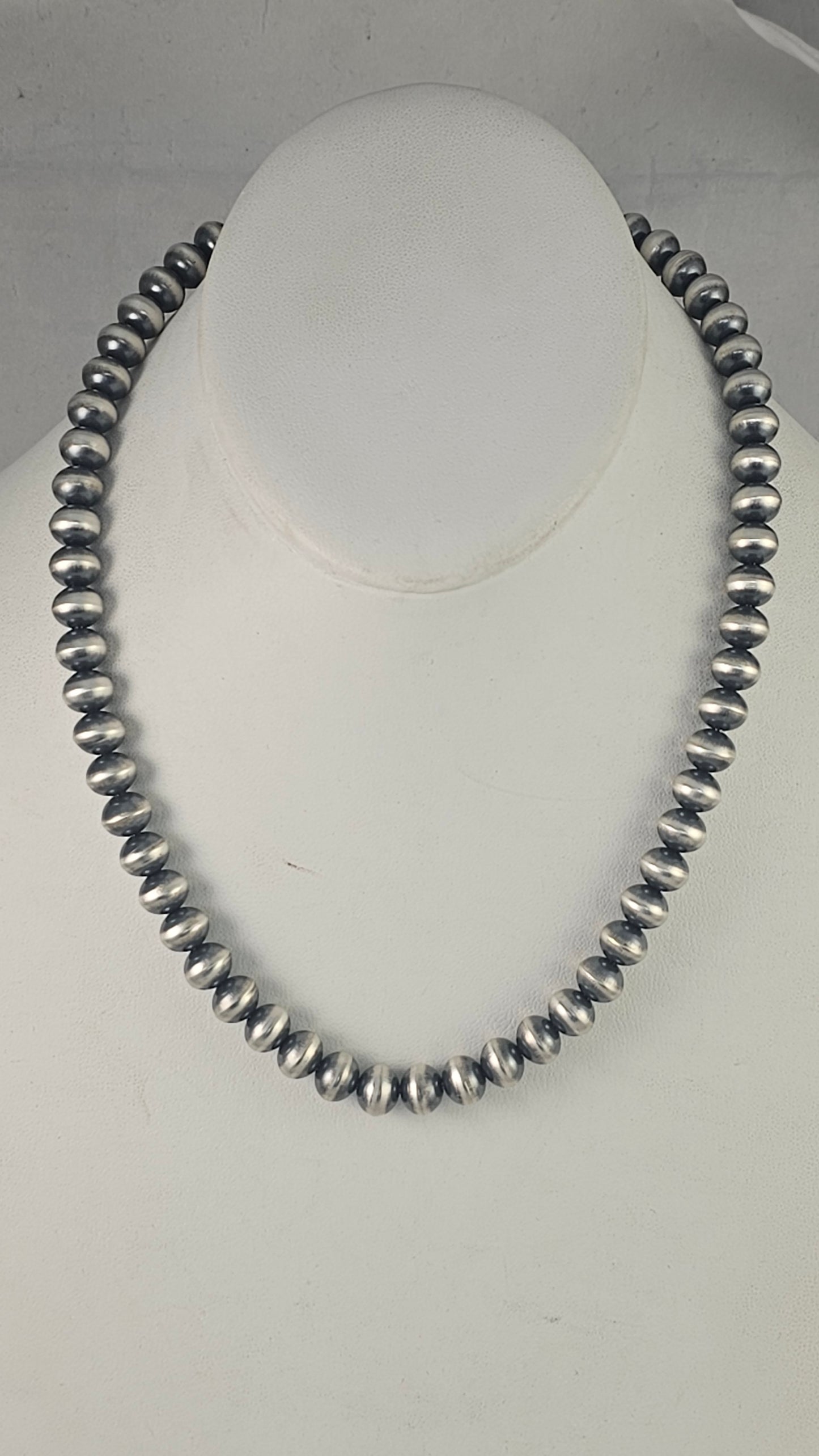 Navajo pearl necklace
