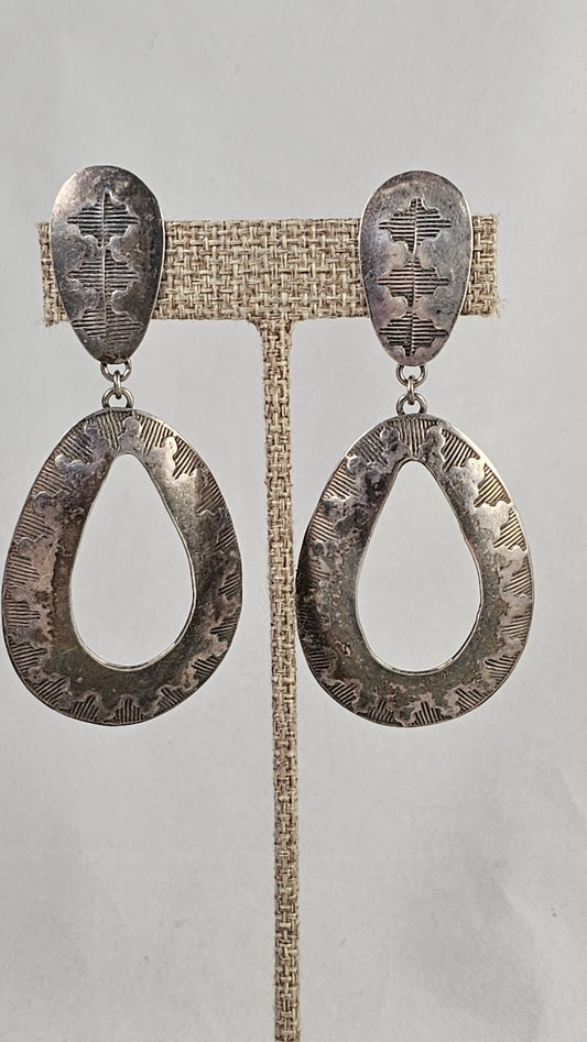 P Yellowhorse clip-on earrings