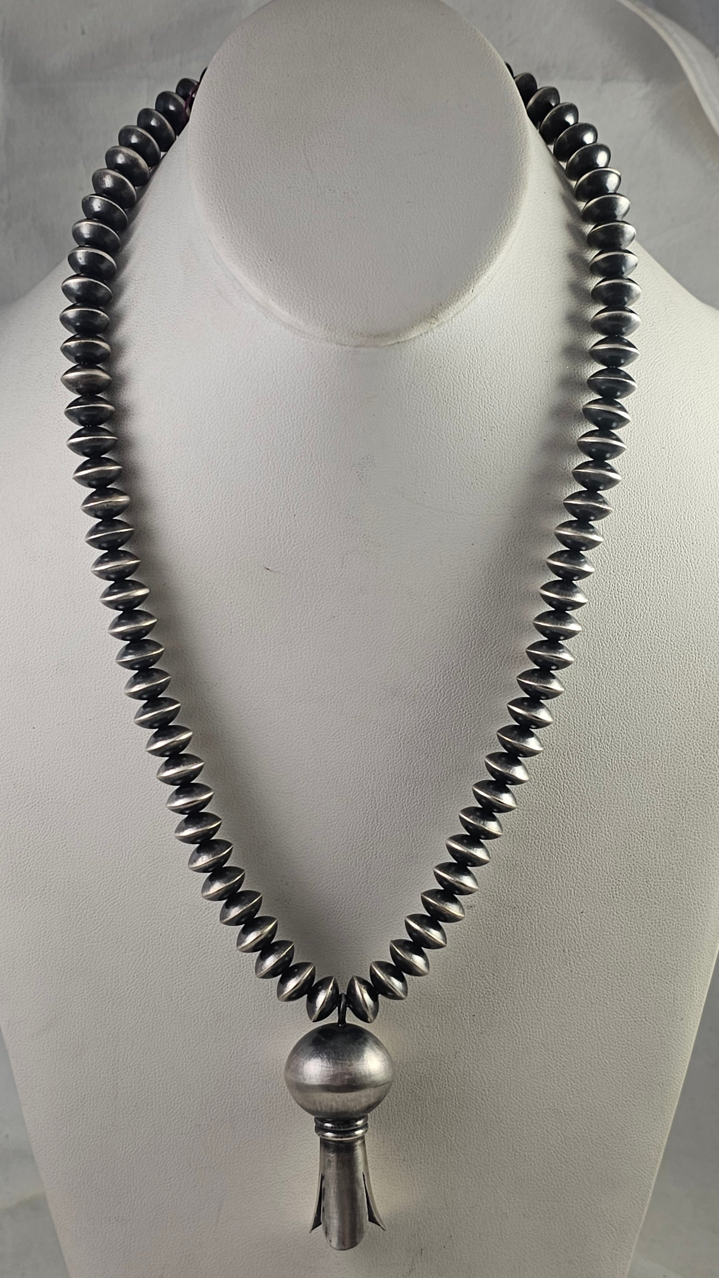 Navajo Pearl Blossom necklace