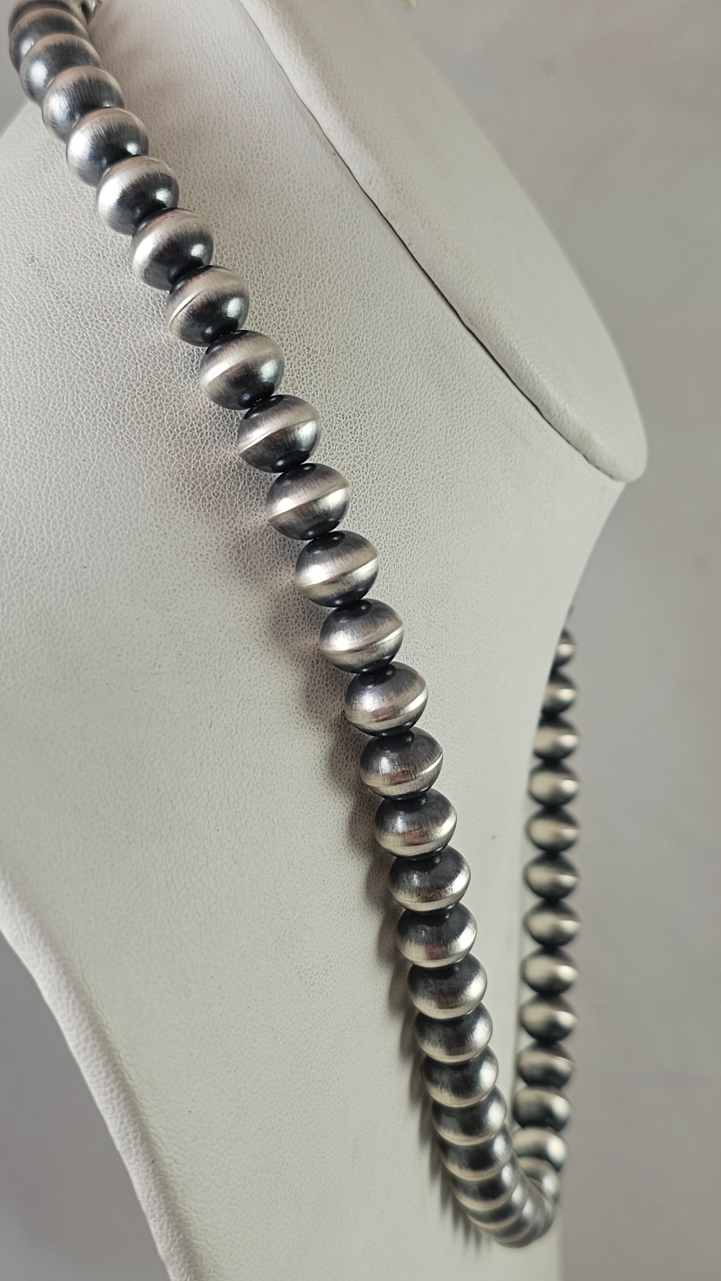 Navajo pearl necklace