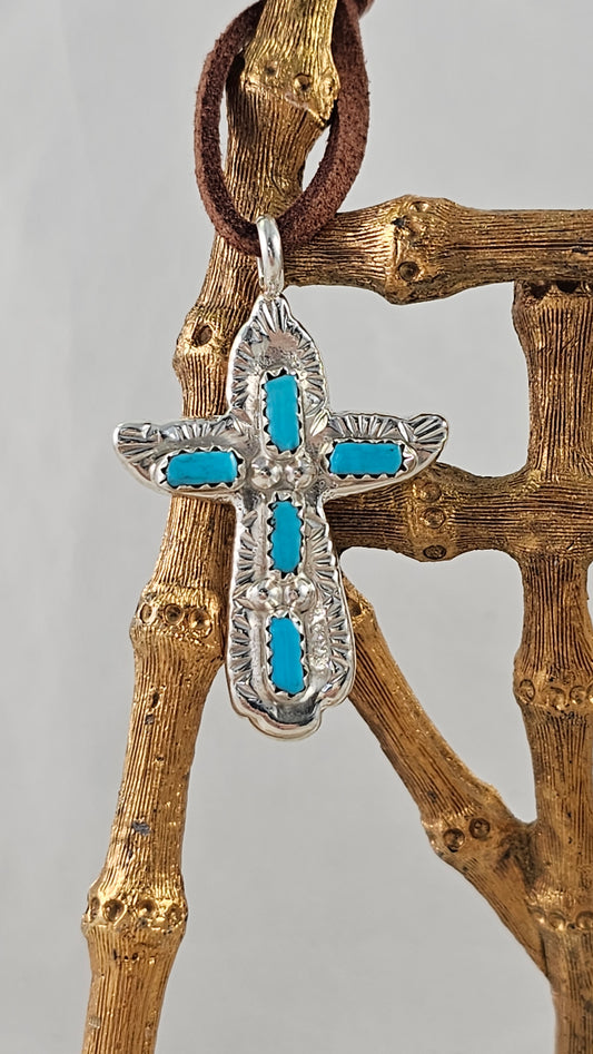 Cross pendant