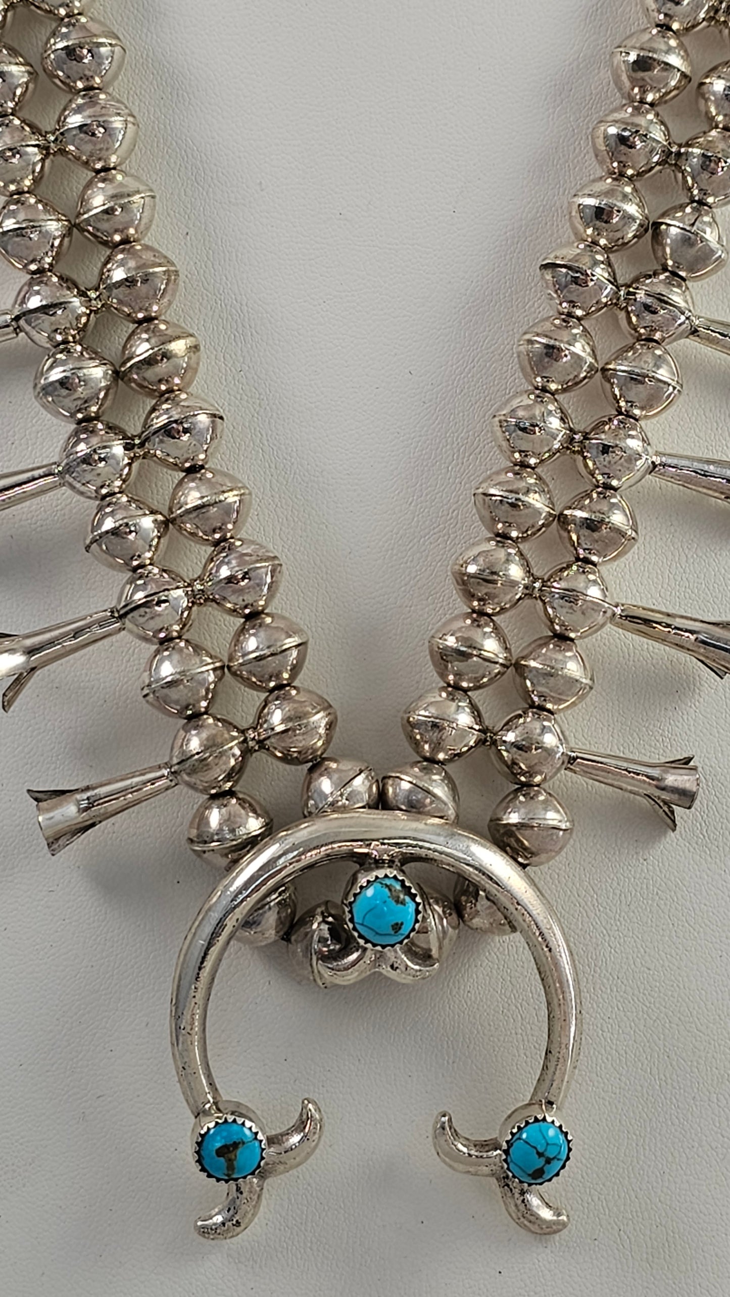 Squash blossom necklace set
