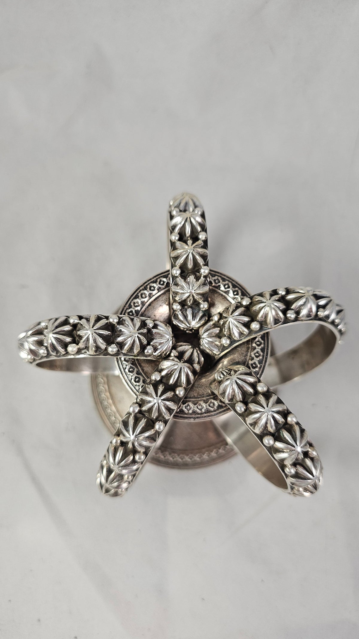 Happy Piaso button cuff