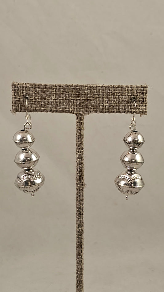 Navajo pearl earrings