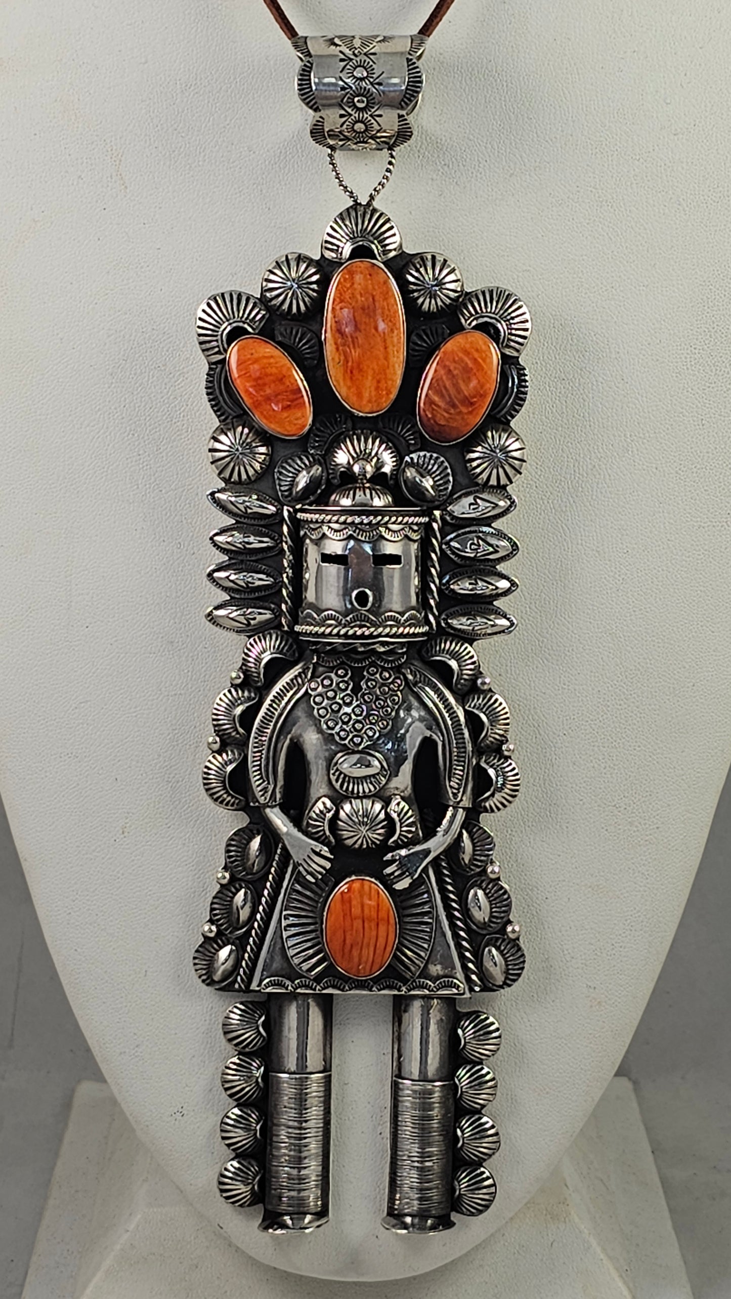 Spiney oyster kachina pendant