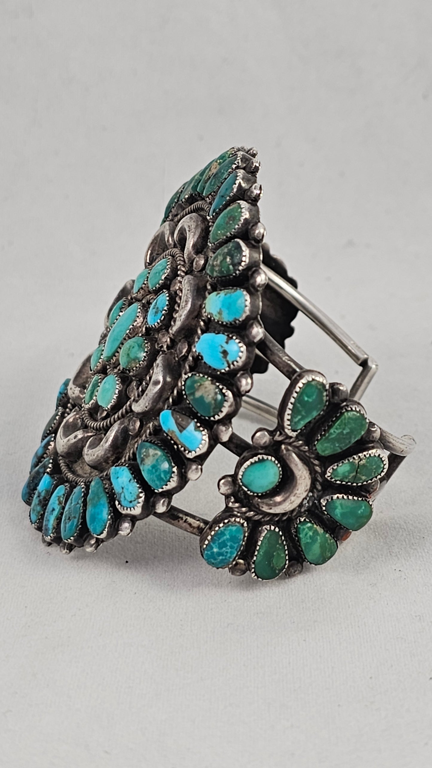 Vintage turquoise cluster bracelet