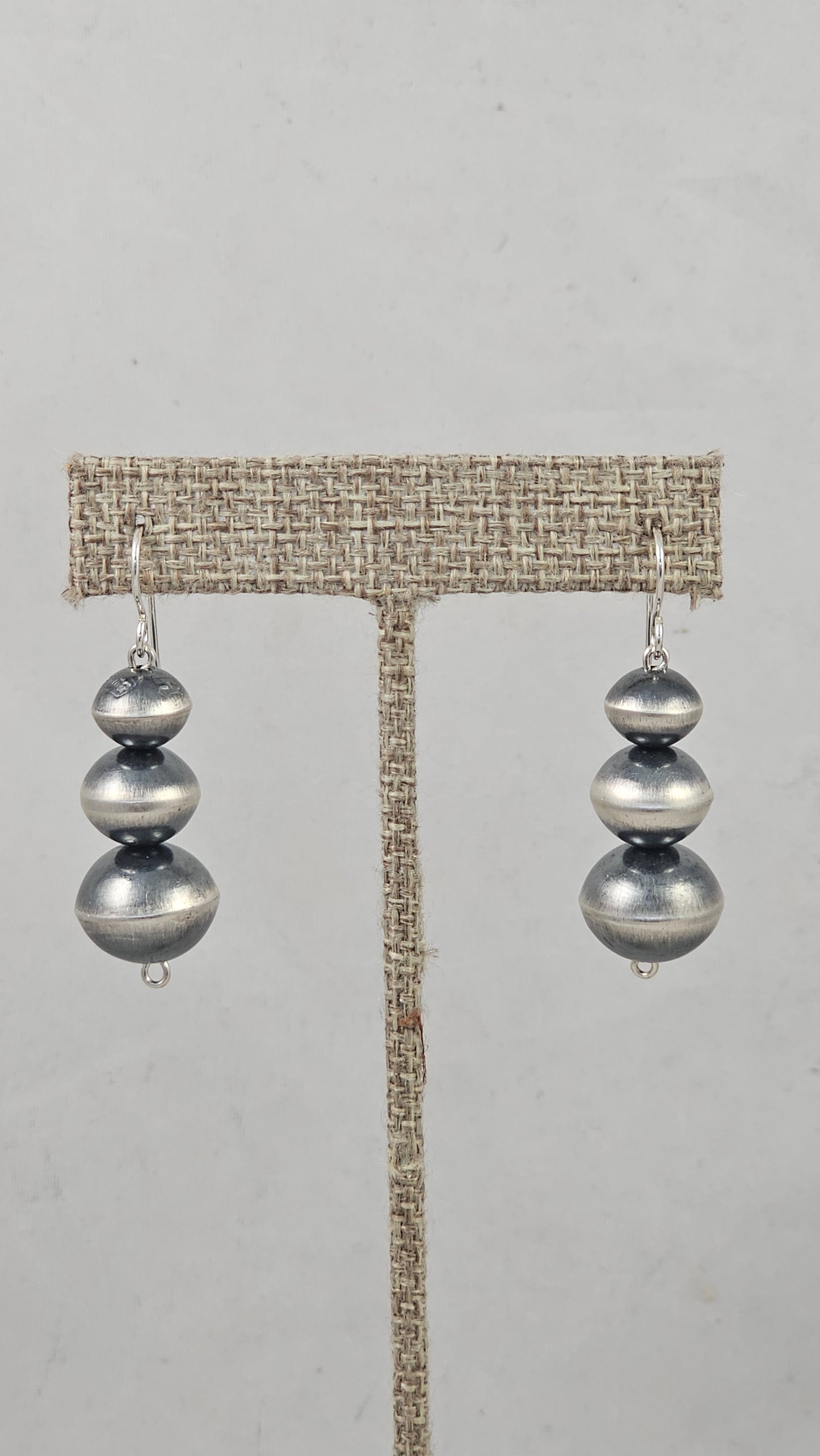 Navajo pearl earrings