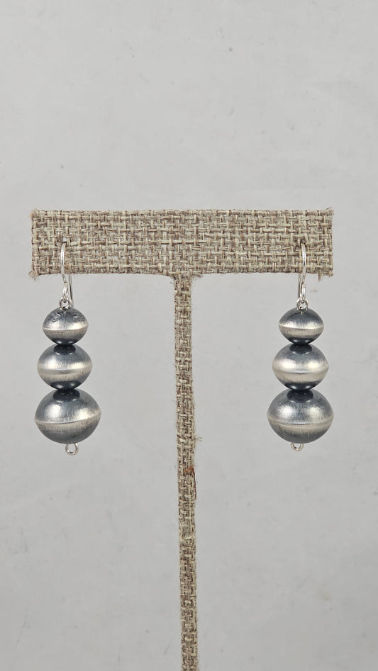Navajo pearl earrings
