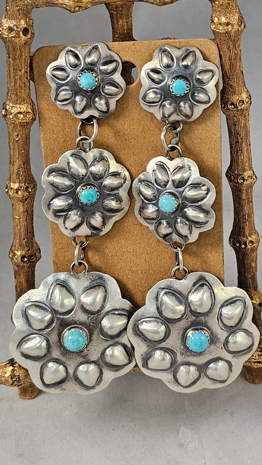 Flower power earrings