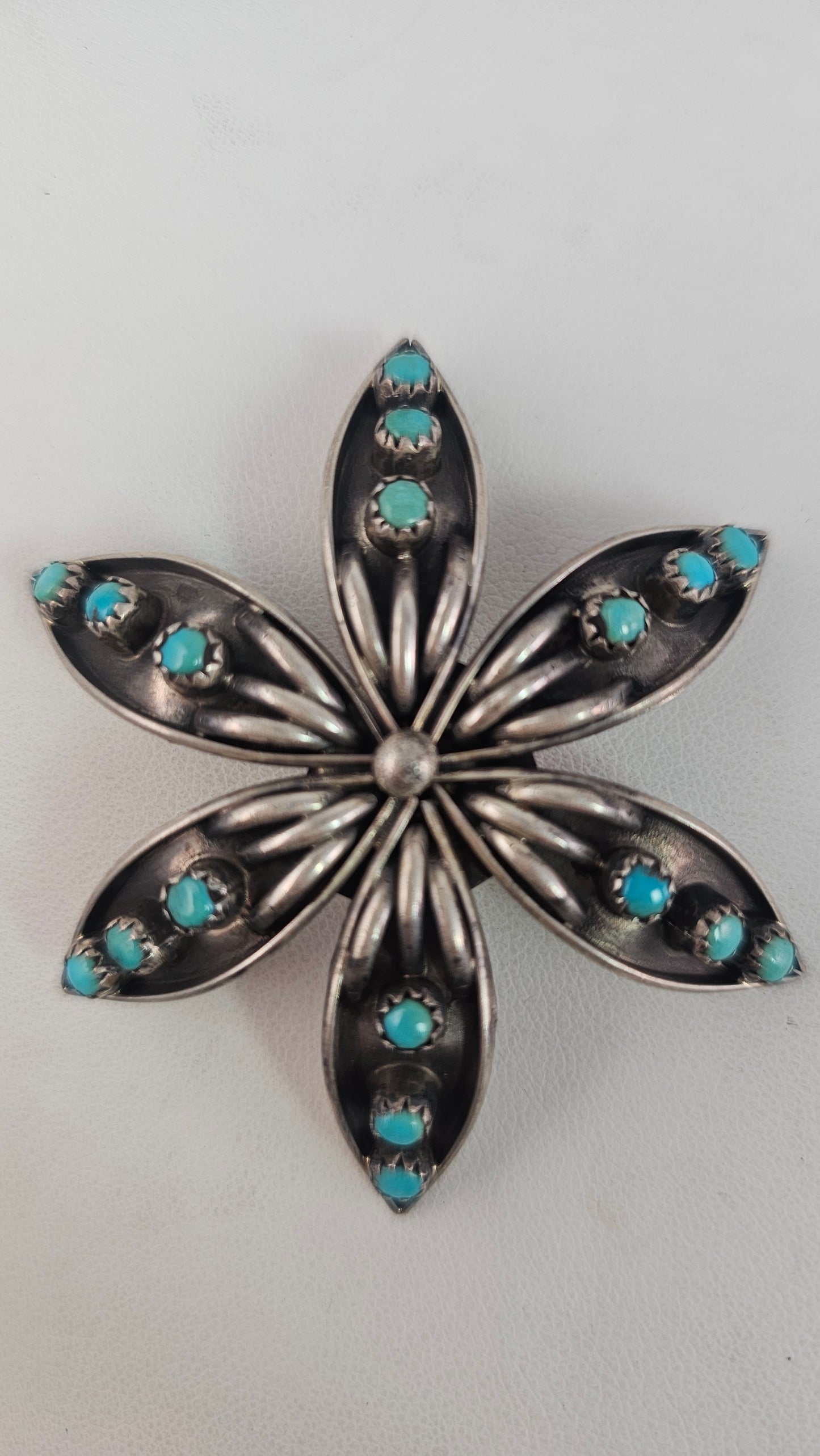Turquoise Dishta flower pendant