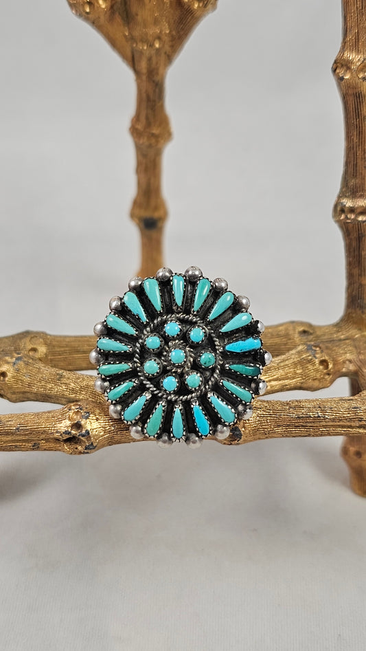 Zuni cluster ring
