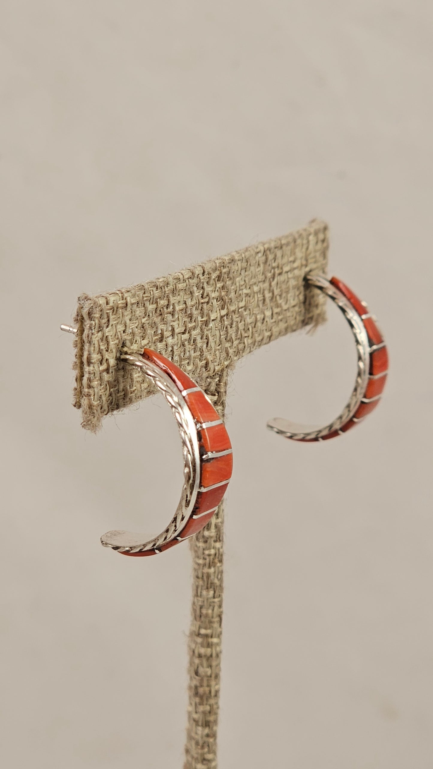 Coral inlay hoop earrings