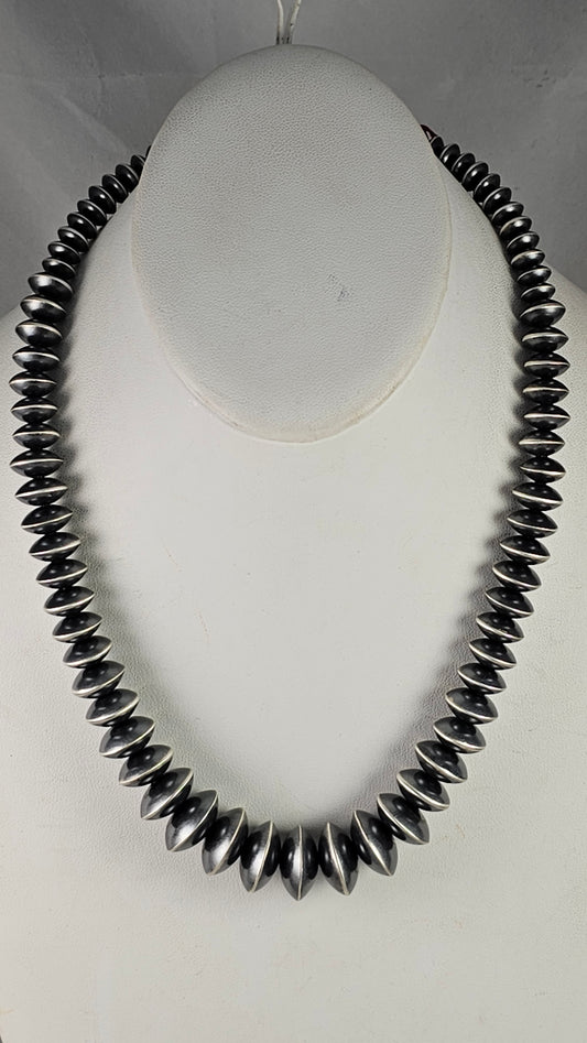 Navajo pearl saucer necklace