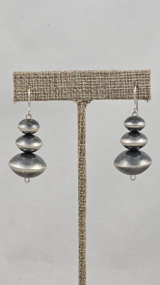Navajo saucer pearl earrings