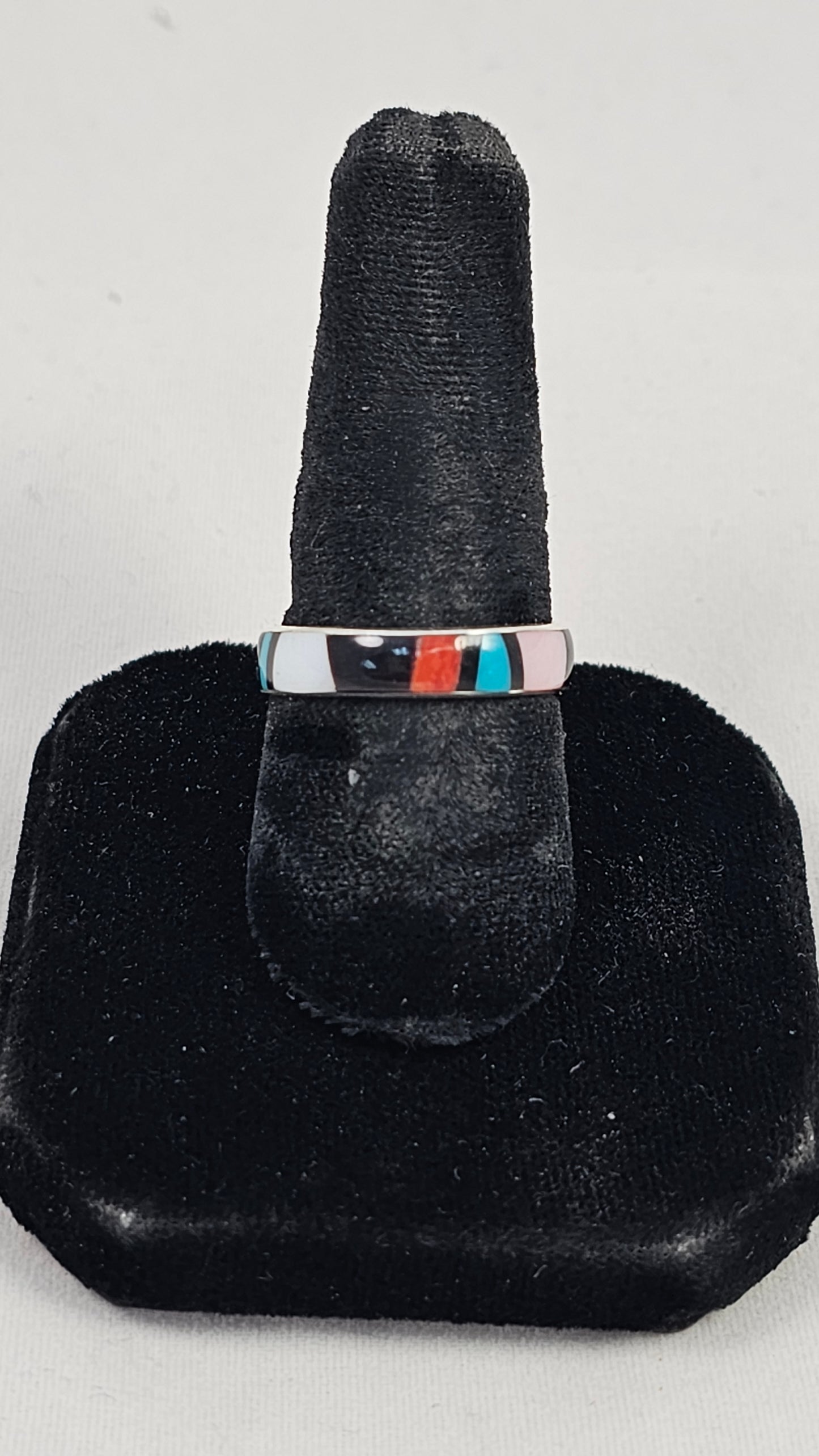 Multistone inlay band
