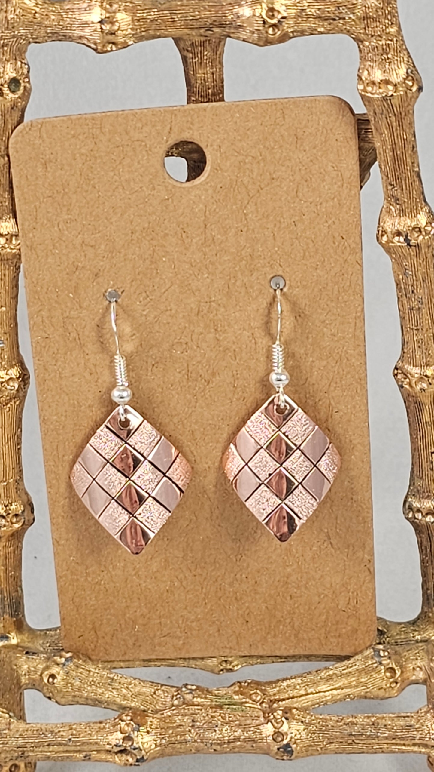 Checkerd Flag earrings