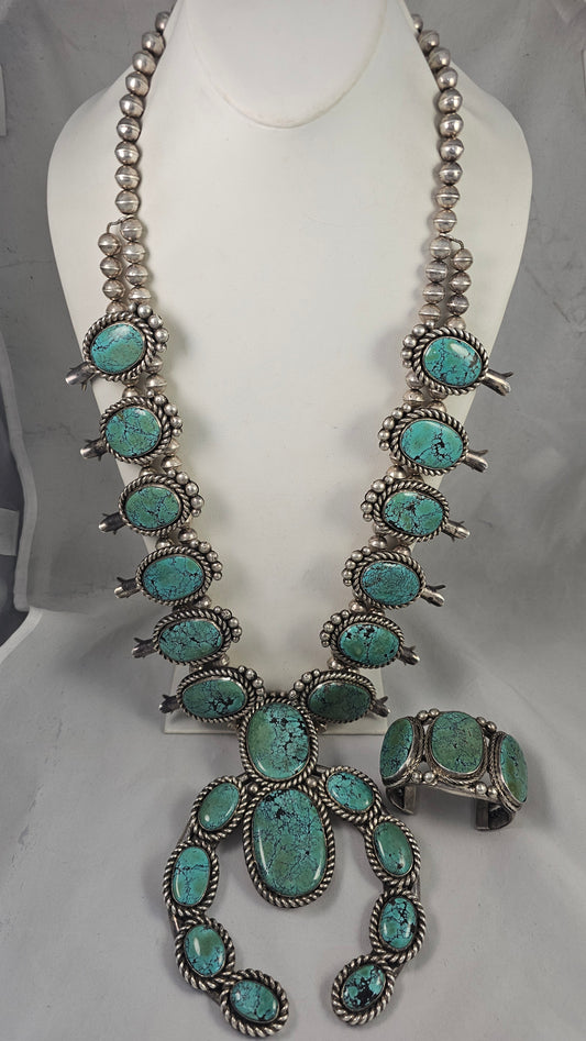 Squash blossom necklace and bracelet set