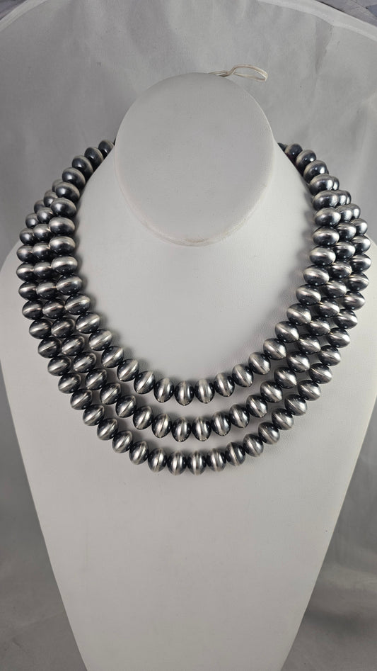 Navajo pearl necklace 60" 12.5mm