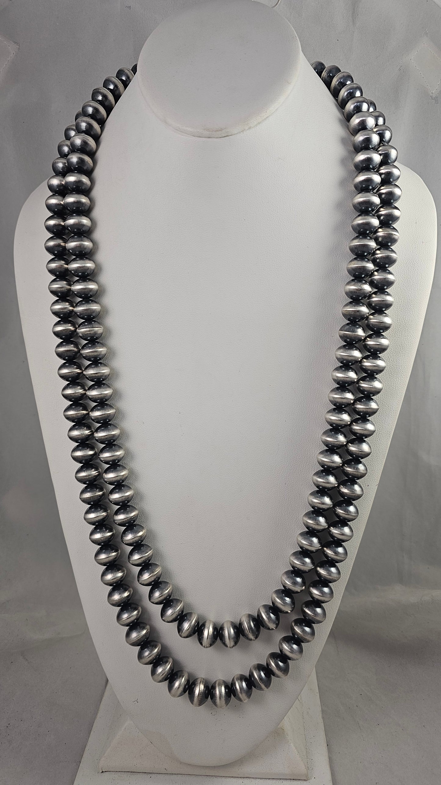 Navajo pearl necklace 60" 12.5mm