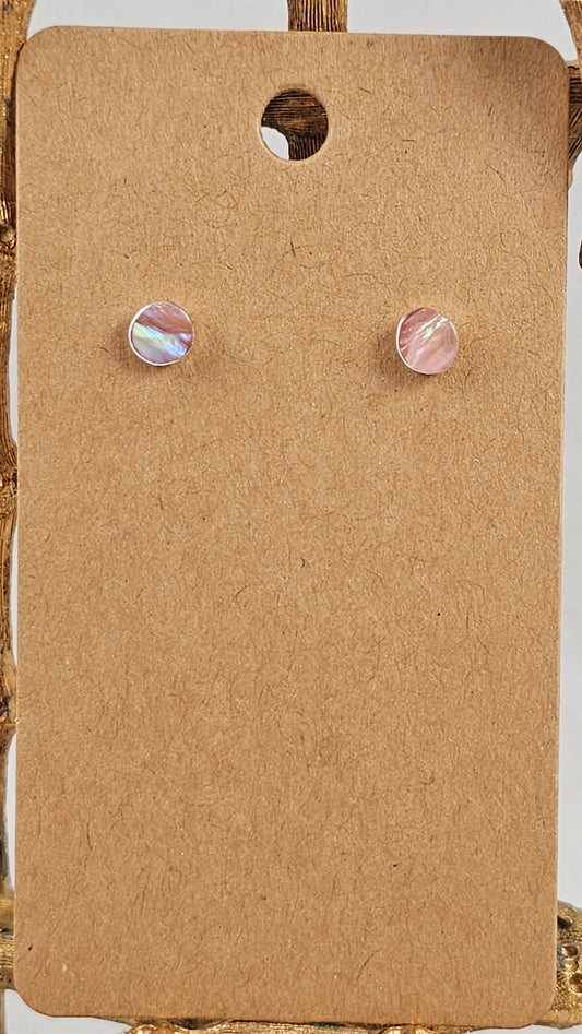 Pink mother of pearl eracer studs